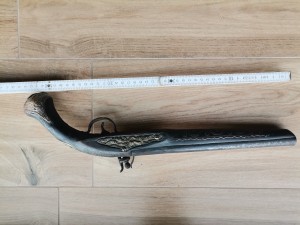 Pistolet czarnoprochowy
